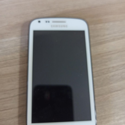 Samsung GT-I8260 Android phone used with battery issue, white, 16GB