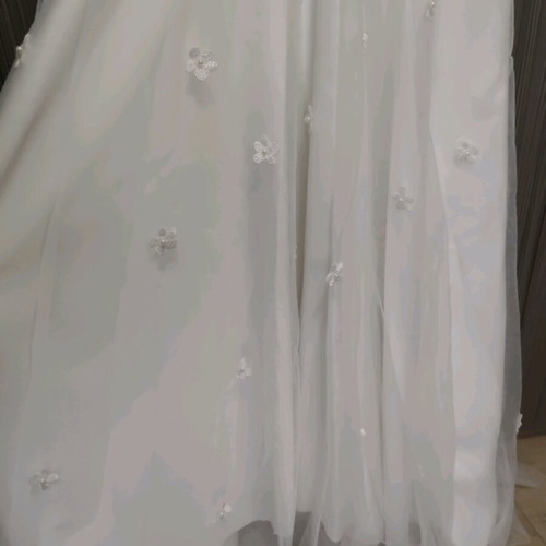 Wedding dress new romantic style with embroidery, tulle and lace, size 38/40