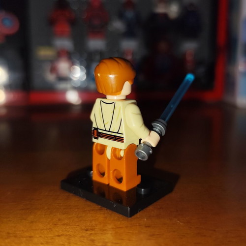 Obi-Wan Kenobi Jedi Robes Lego minifigure