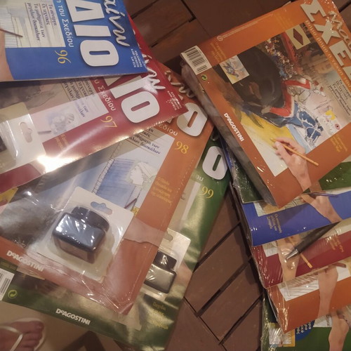 Mafaino Schedio magazine like new, 83 issues