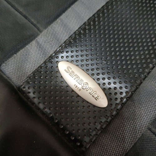 Τσάντα Samsonite μεταχειρισμένη, μαύρη, διαστάσεις 35×45 εκ.