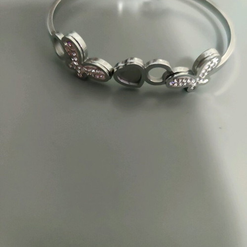 Amor Amor necklace and bracelet set stainless steel new, silver
