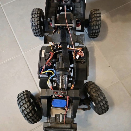 RGT Challenger EX86170 crawler like new
