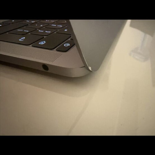 Apple MacBook Pro 13” 2017 like new, 8GB RAM, 128GB SSD