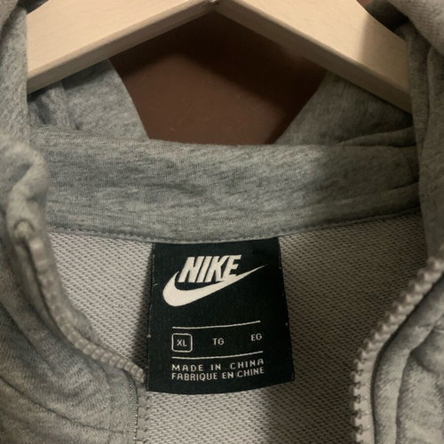 Nike zip hoodie men’s used, size L, gray