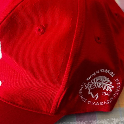 Collectible Olympiakos cap with Antonis Nikopolidis signature new