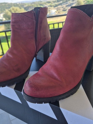 Marila Footwear leather ankle boots like new, red, size 38