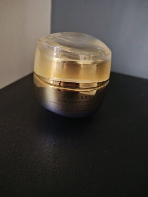 Κρέμα ημέρας προσώπου Shiseido καινούργια, tester 50 ml