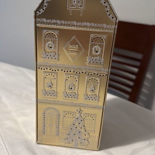 Metal box with lantern new