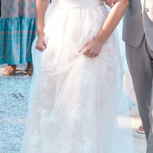 Wedding dress handmade lace vintage medium like new with veil