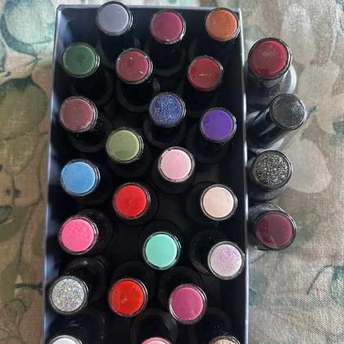 Semipermanent nail polish professional, like new, with rhinestones
