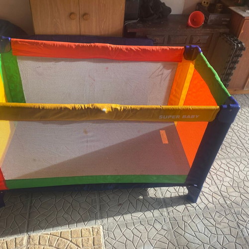 Baby playpen like new