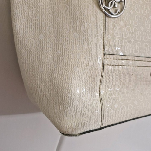 Guess bag large like new, white with charm