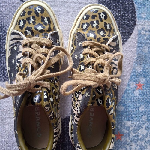 Converse One Star 37 leather athletic shoes used