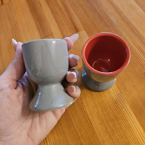 Egg cups set of 2 like new