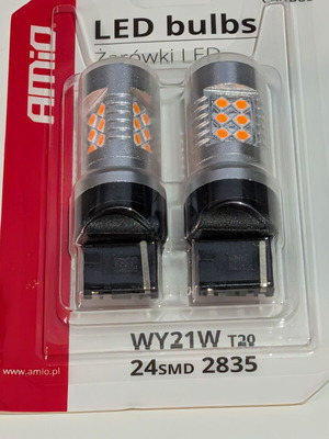 Amio Set of 2 LED Auto Bulbs Orange T20 W21W Canbus 12-24V