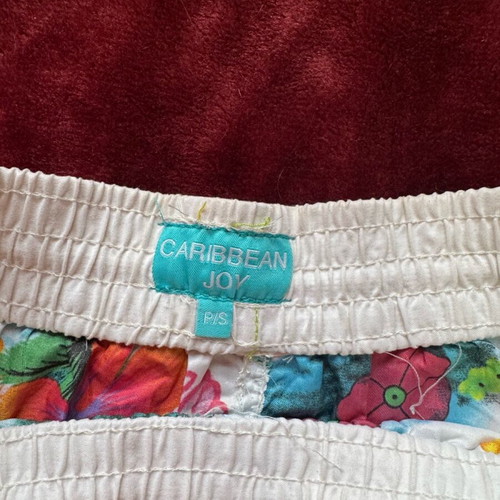 Surfer beach shorts like new, multicolor, size S