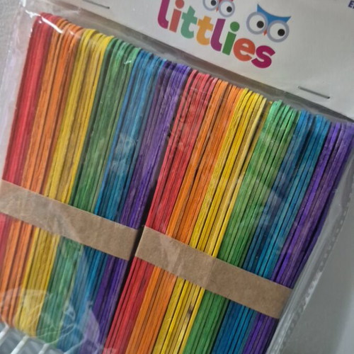 Colored sticks used