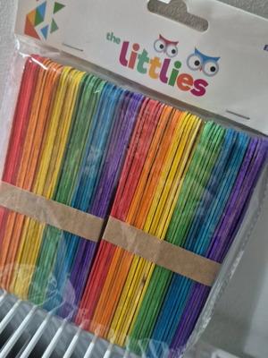 Colored sticks used