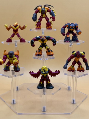 Gormiti Series 2 Fire Tribe figures complete set used, some moderate condition