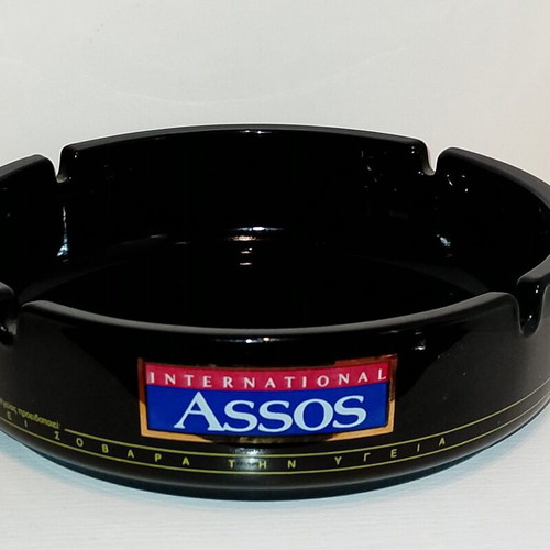 Glass ashtray large 18cm Assos International like new