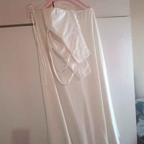 Bridal skirt and bustier like new