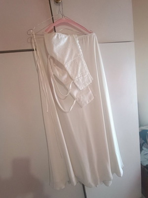Bridal skirt and bustier like new