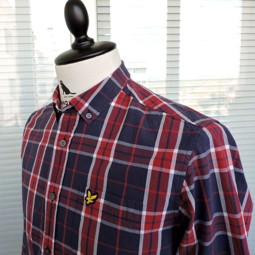 Lyle and Scott Mens Long Sleeve Checked Shirt Size M like new, blue red
