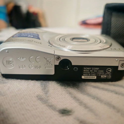 Sony Cybershot S5000 ψηφιακή φωτογραφική μηχανή μεταχειρισμένη με γνήσια θήκη και κάρτα μνήμης
