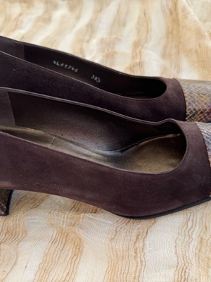 Stuart Weitzman γόβες καστόρι και δέρμα, καινούργιες, τακούνι 6cm