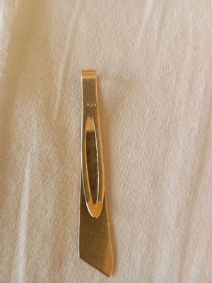 Vintage gold 14k carved tie pin with GT engraving