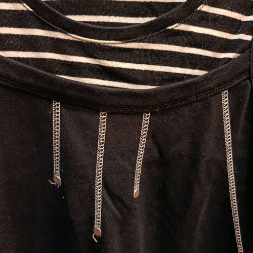 Long-sleeve shirt used, size S, black and white