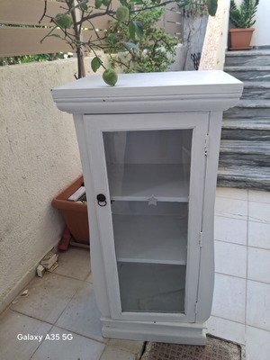 Display cabinet, white