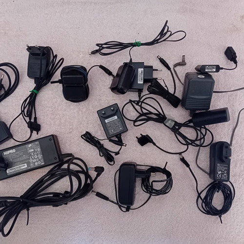 Mobile phone chargers used, pack No 2, for old models