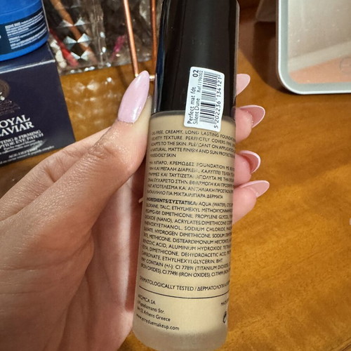 Erre Due Foundation Mat No2 with SPF30 oil free new