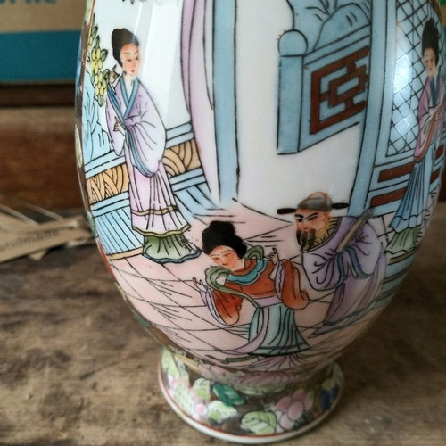 Chinese vase used porcelain 25cm height