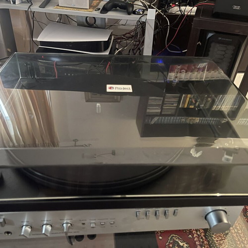 Project turntable with Audio Technica cartridge
