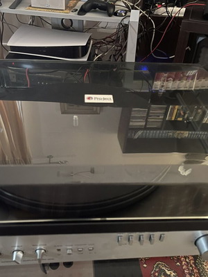 Project turntable with Audio Technica cartridge