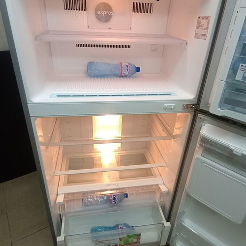 LG Nofrost refrigerator with freezer and water dispenser