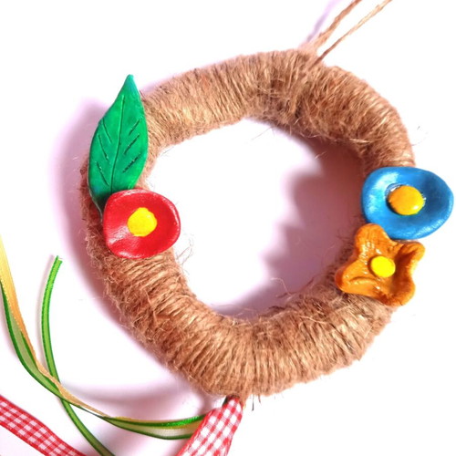 Handmade wreath with clay flowers new