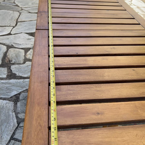 Folding wooden outdoor table like new, 134×63 cm