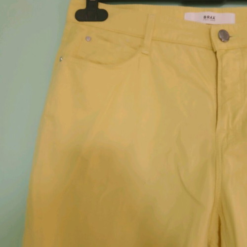 Brax yellow pants size M like new, cotton