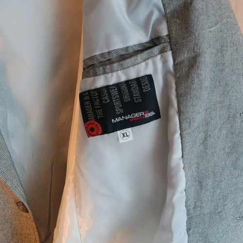 Men's jacket like new, size S, gray