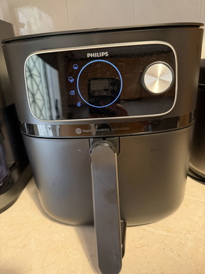 Philips Airfryer HD9876/90 like new