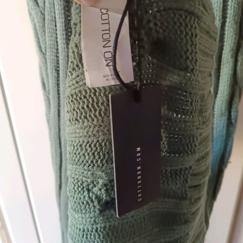 Women's knitted scarf olive new with braids