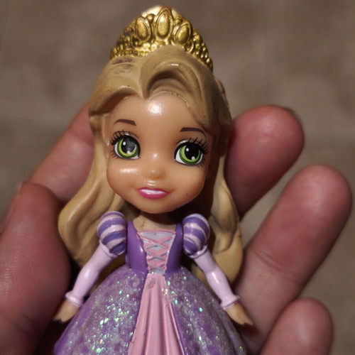 Disney Princess Mini Toddler Rapunzel Doll like new, Jakks Pacific