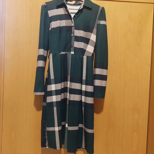 Dress like new, size M, multicolored