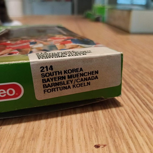 Subbuteo team Bayern Munich, South Korea, Canada, Fortuna Koeln like new