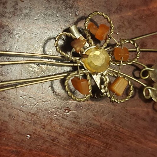 Fo pin used, brown and silver, 12 cm length