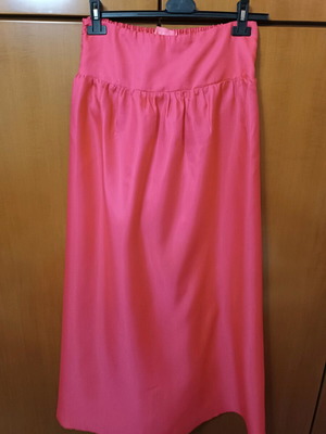 Maxi φούστα Lynne ροζ σαν καινούργια με λάστιχο στη μέση